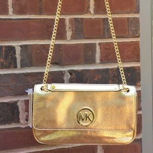 NWT Michael Kors Fulton Pale Gold Leather Flap Shoulder Bag Chain Handle Strap
